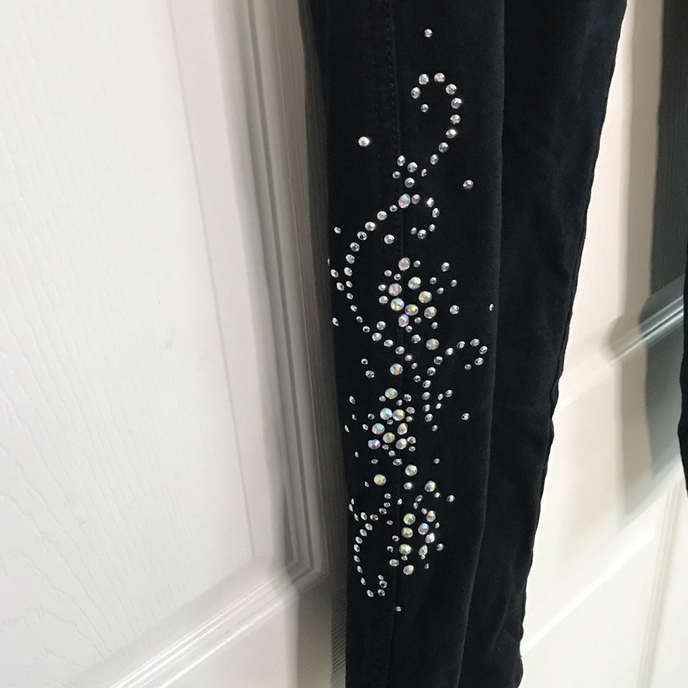 Black Pants Dream Jeannes by Quacker Factory